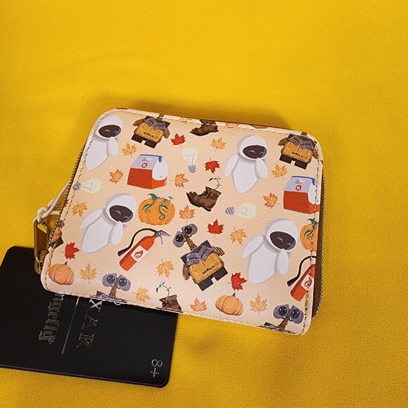 Loungefly Disney Pixar WALL-E & Eve Fall Autum Leaf Pumpkin Icons Zipper Wallet - Picture 8 of 13